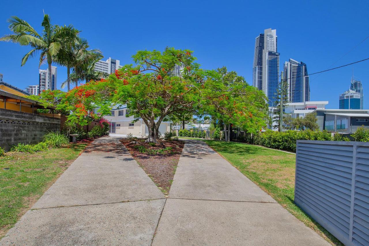29 Stanhill Drive Villa Gold Coast Exterior photo