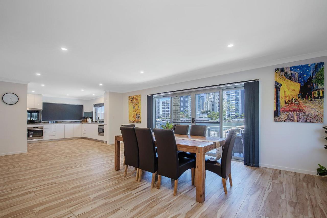29 Stanhill Drive Villa Gold Coast Exterior photo