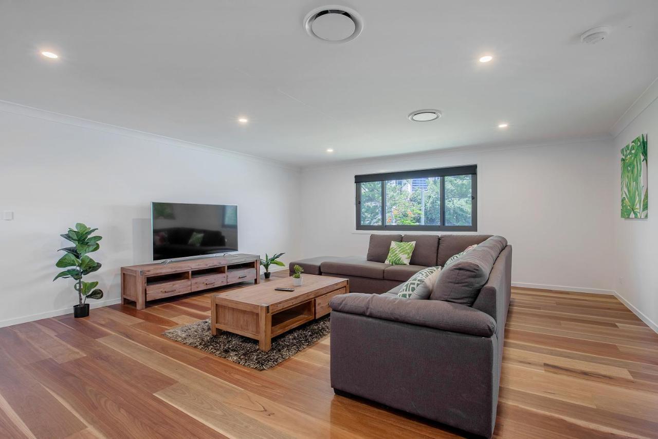 29 Stanhill Drive Villa Gold Coast Exterior photo