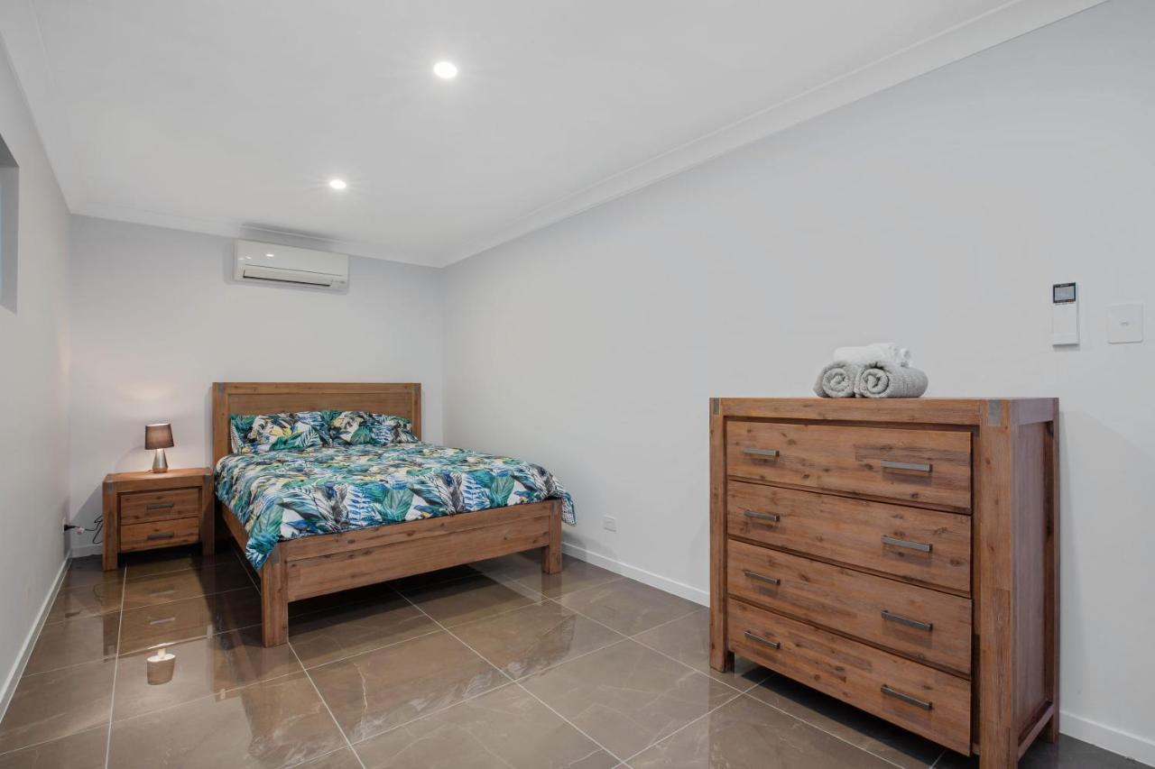 29 Stanhill Drive Villa Gold Coast Exterior photo